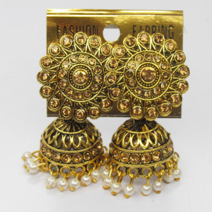 Golden color Women's Golden Jhumka style Earring