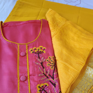 Pink color Beautiful Embroidered Party Wear Suit With Chanderi Dupatta