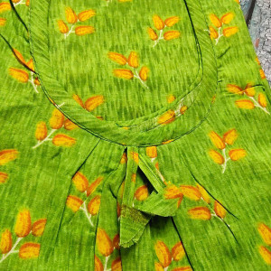 Green color Leaf design Cotton Printed Nighty for women