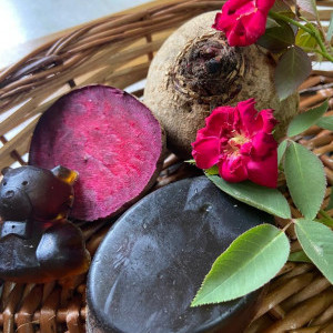Beetroot, Rose extract color Beetroot & Rose Soap Bar