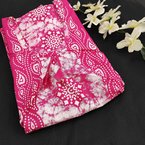Magenta color 2XL Cotton Batik Print Nighty